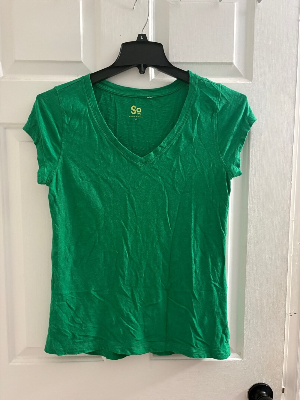 SO Bright Green V-Neck Short Sleeve Tee